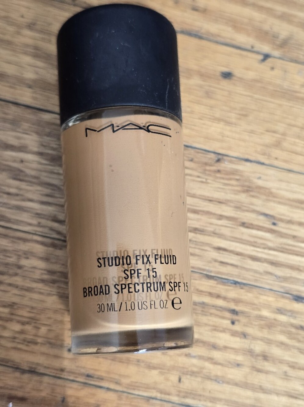 Mac Studio Fix Fluid SPF15 24HR Matte Foundation + Oil Control New No box